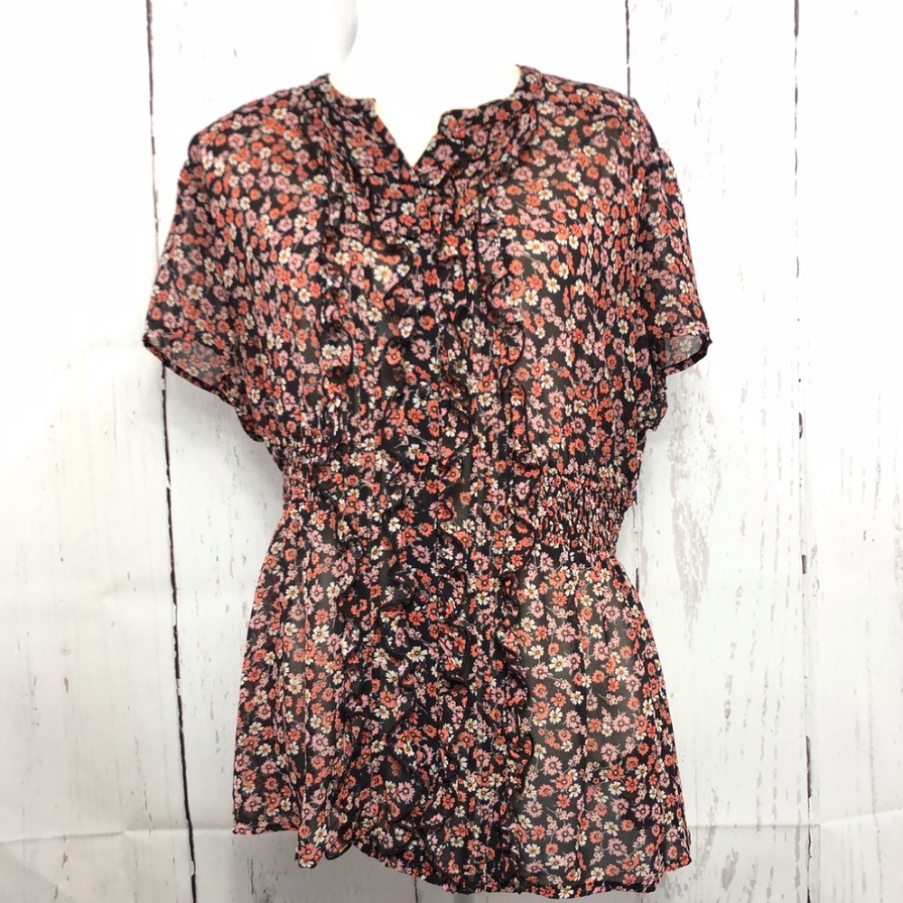 TORRID SHORT SLEEVE CHIFFON BLOUSE SIZE 1 FLORAL P